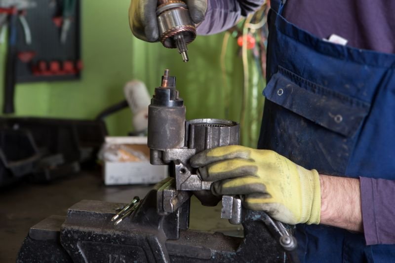 Choosing a Generator Repair Professional for Quality and Reliability